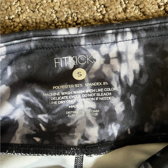 FitKicks Space Dye Leggings - Picture 2 of 2